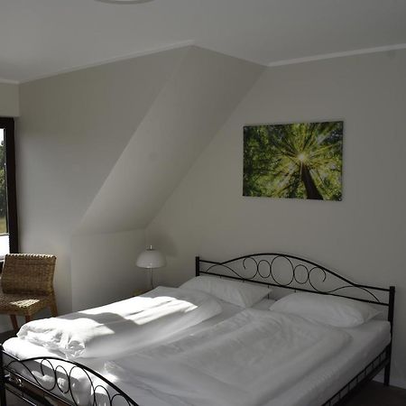 Pension Zur Schleuse Garni Am Elbe Luebeck - Kanal In Witzeeze Bagian luar foto